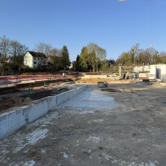 Nichtschwimmerbecken Wand erstellt