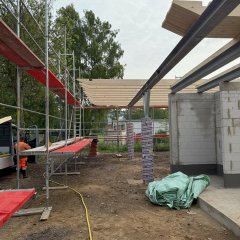 Zimmererarbeiten im Eingangsbereich