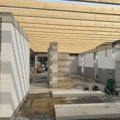 Dachbalken Umkleidegäude