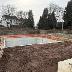 Rohbau Sprungbecken abgeschlossen