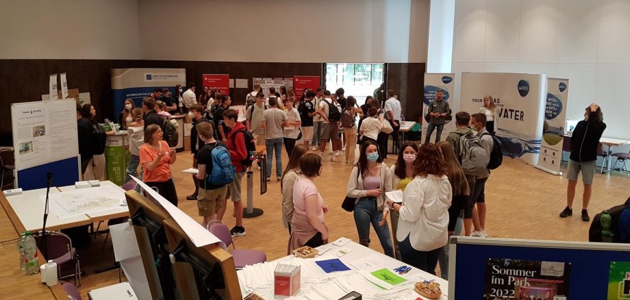Berufsinformationstag in Bad Camberg