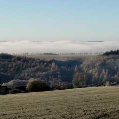 Blick über Schwickershausen hinweg in den Goldenen Grund